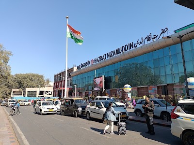 Nizamuddin Railway Station Platform 1