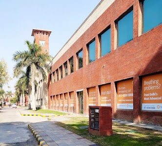 Moolchand Hospital