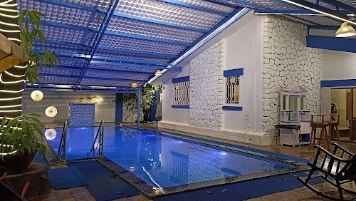 Lokhandwala Complex