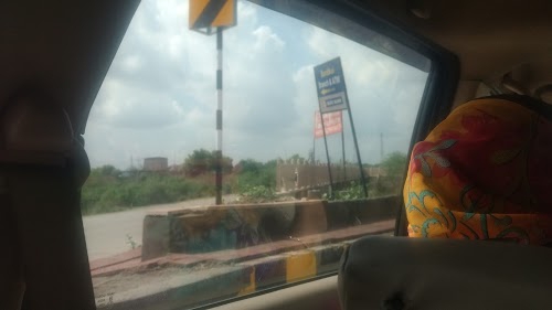 Sikandra Road