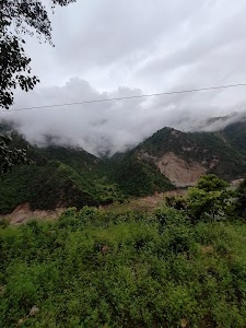 Ghansali Road