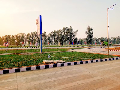 Rohtak Road