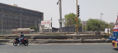 Hathijan Circle