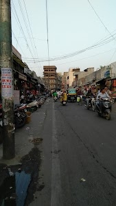 Sabzi Mandi Road