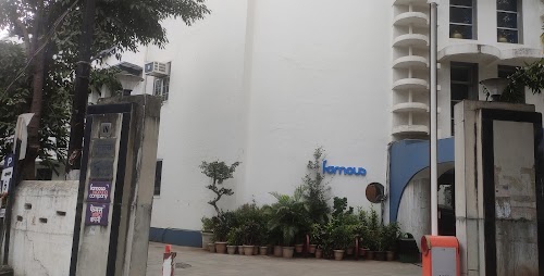 Famous Studio Lane