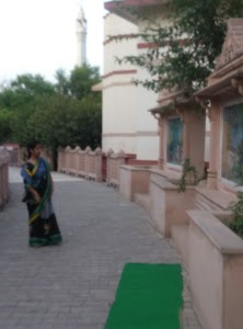 Manglayatan Temple Road