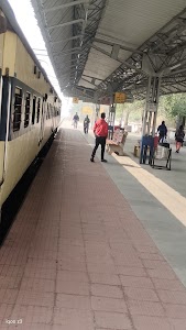 Damodar Station Road