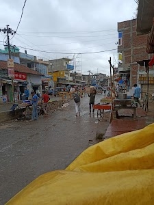 Raja Bazar Road