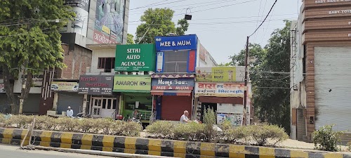 Civil Lines Main Road
