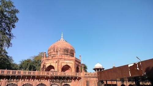 Red Fort Road