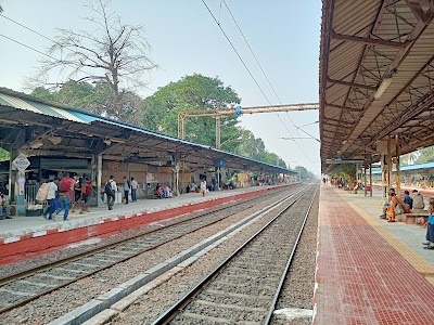 Khardaha Station Road