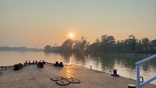 Ferry Ghat Street