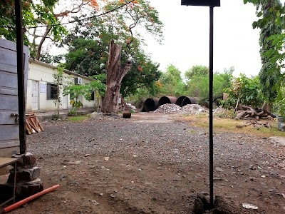 Pipe Road