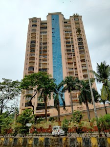 Yari Road