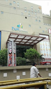 Mall Rd