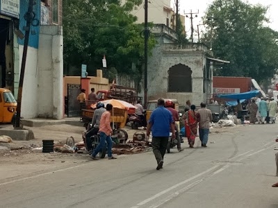 Jummerat Bazar Road