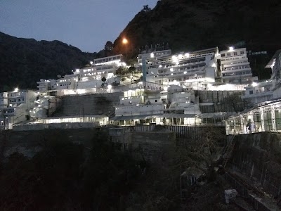 Vaishno Devi Mandir Road