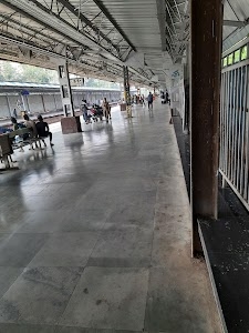 Tilak Nagar Railway Station Road