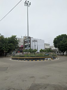 Khazana Market Chauraha