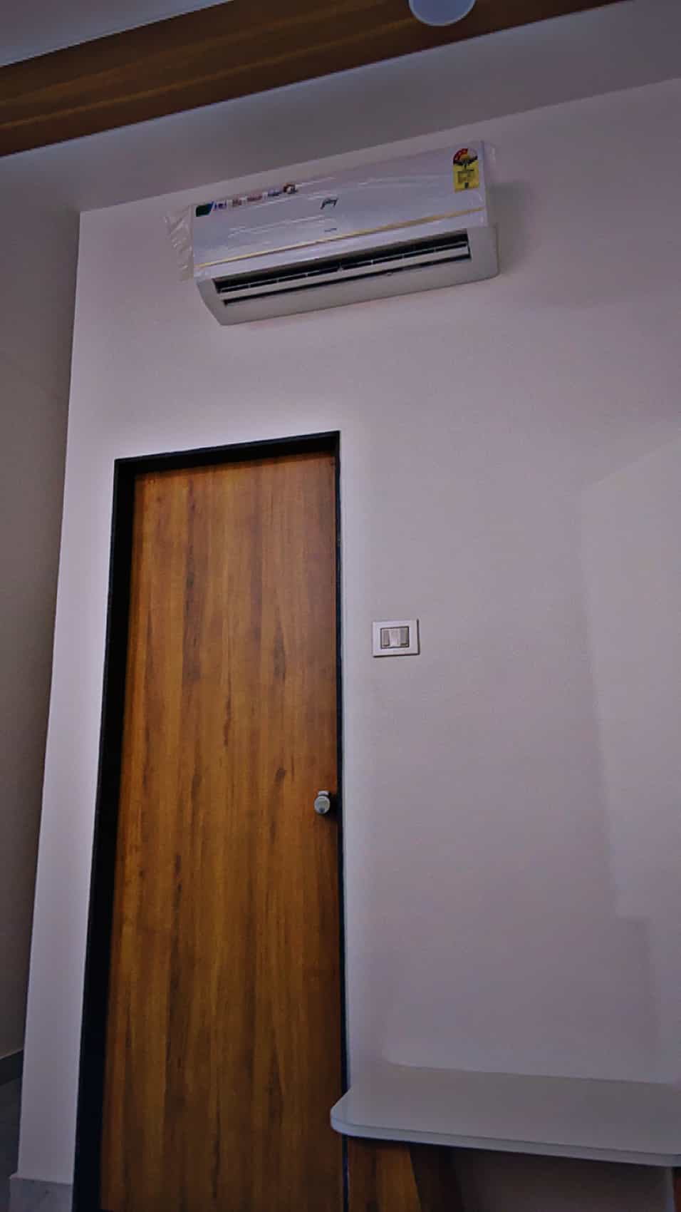 Post 0