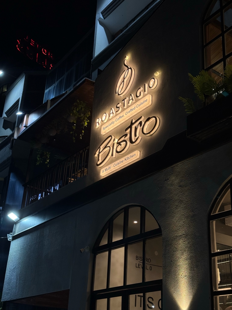 Post media