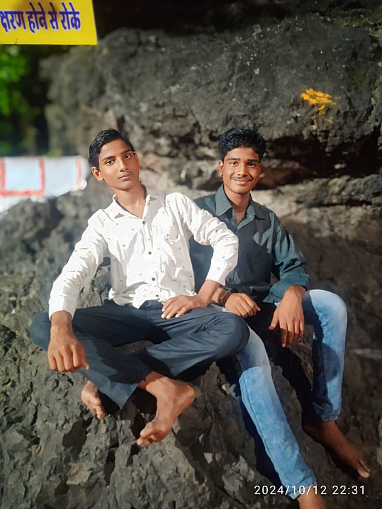 Post media