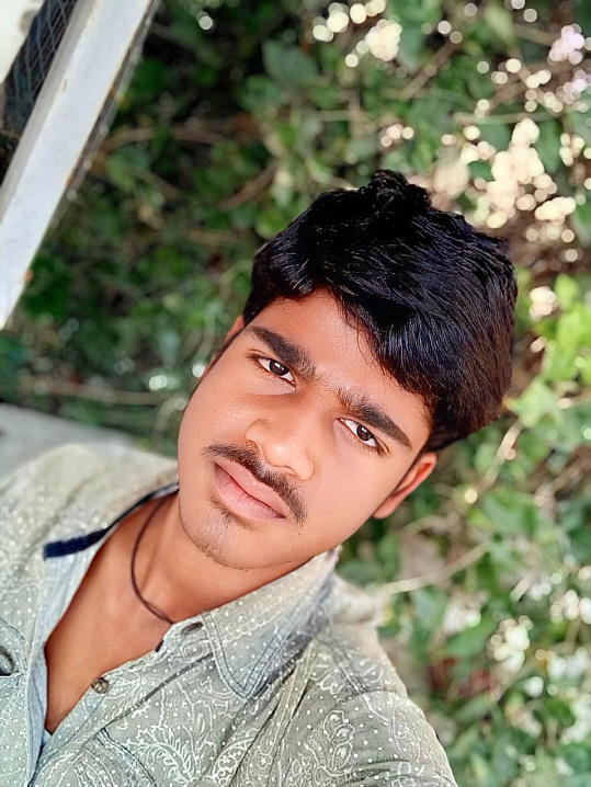 Post media
