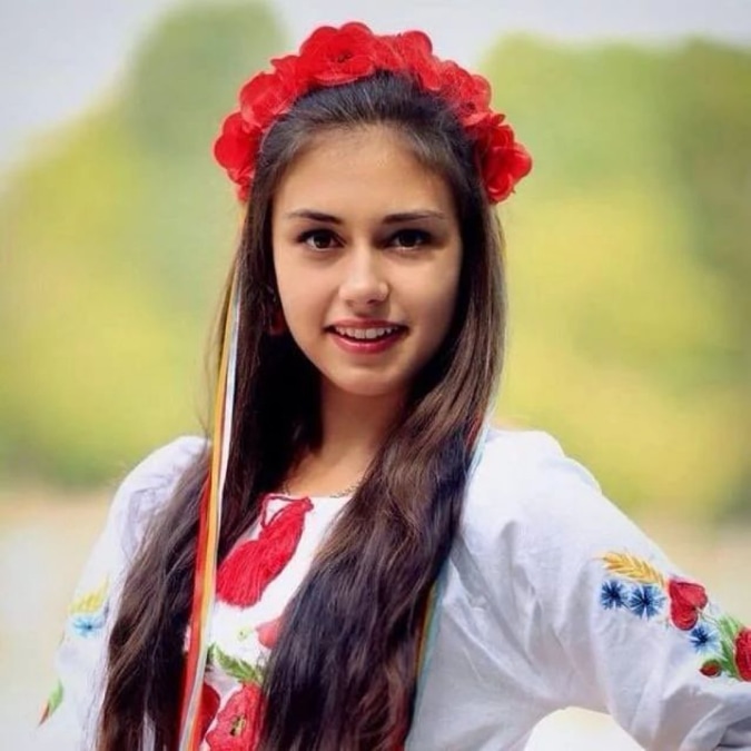 Megha Ahuja Megha Ahuja