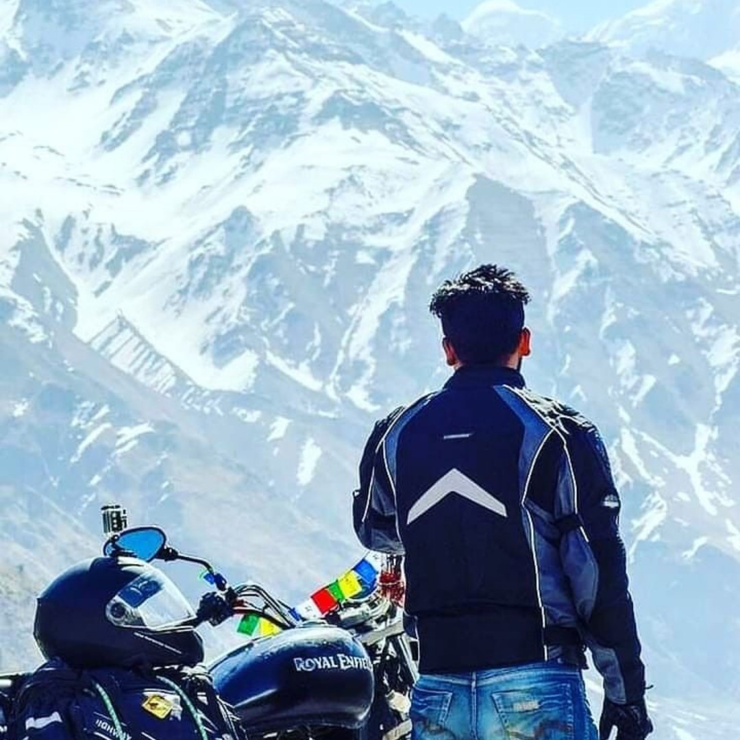 MONU KUMAR THAKUR MONU KUMAR THAKUR