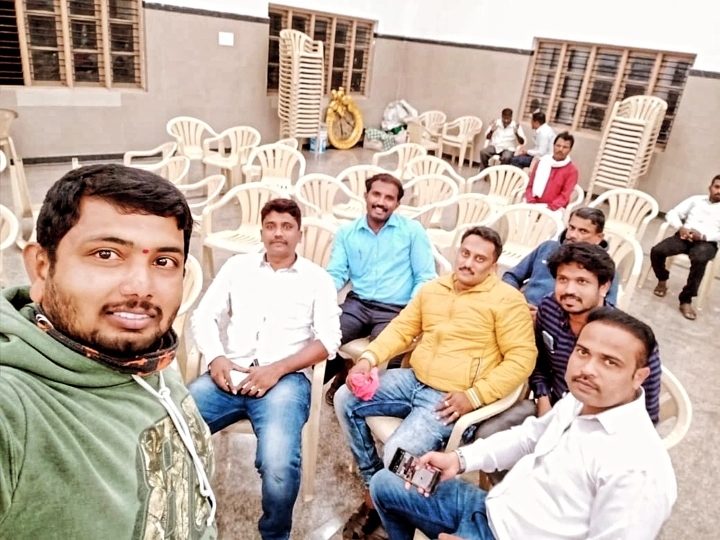 Post media