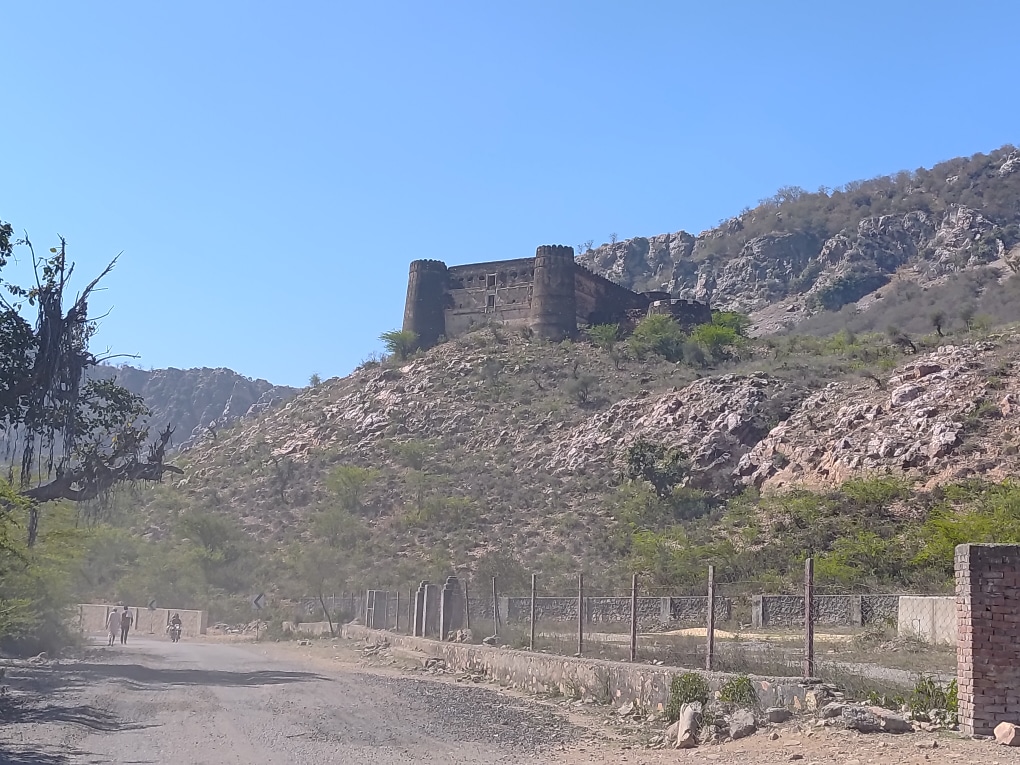 Post 0