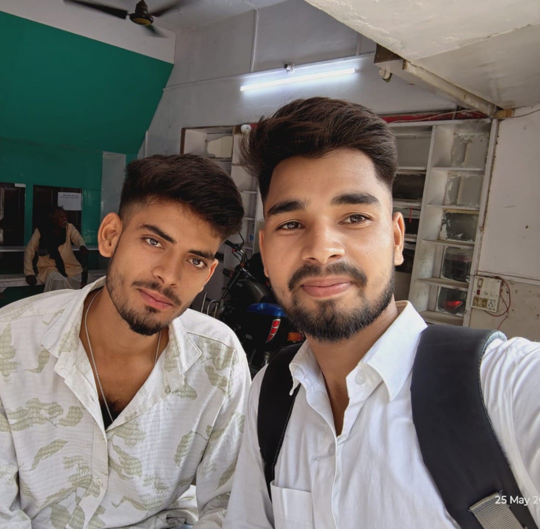 Post media